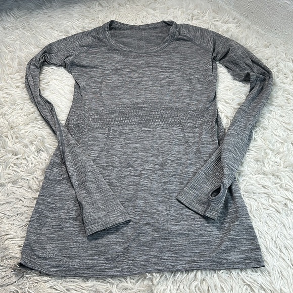 Lululemon Swiftly Tech Long Sleeve Crew Heathered Slate - Picture 1 of 5